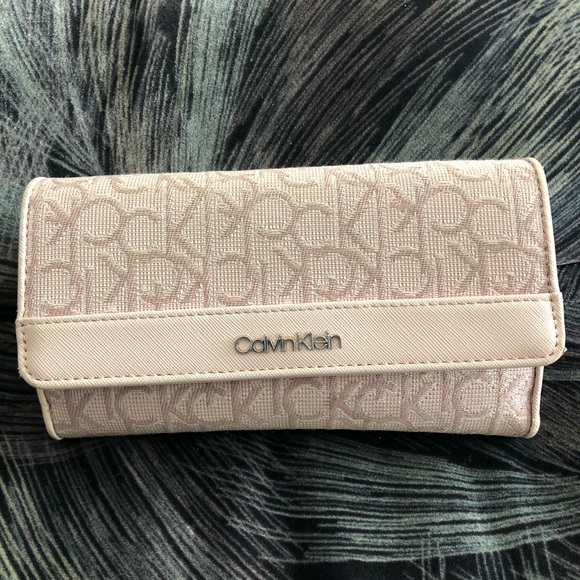 Calvin Klein Handbags - Calvin Klein Wallet